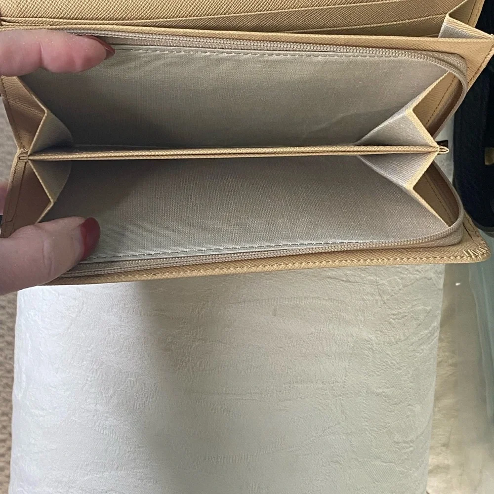 Burberry Tan Calf Leather Long Wallet includes Certificate of Authenticity - Picture 9 of 17